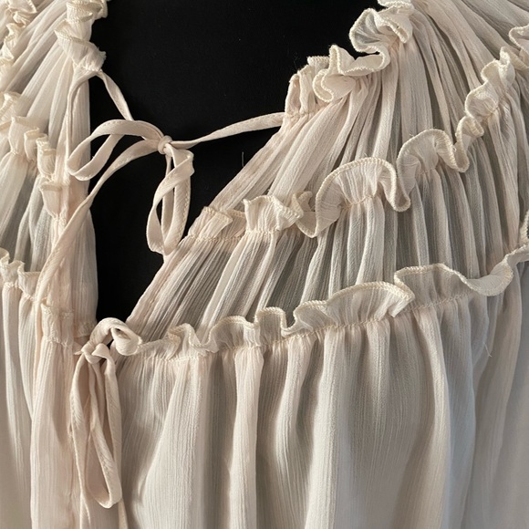 Zara woman XL cream chiffon blouse with ties and ruffles - Picture 2 of 5